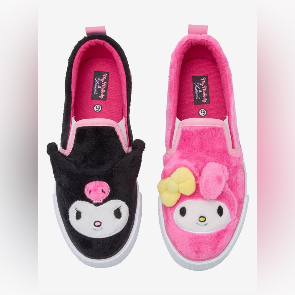 My Melody & Kuromi Fuzzy Mismatch Slip-On Sneakers - Picture 3 of 4